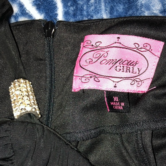 Women’s Cocktail Dress - Picture 5 of 5